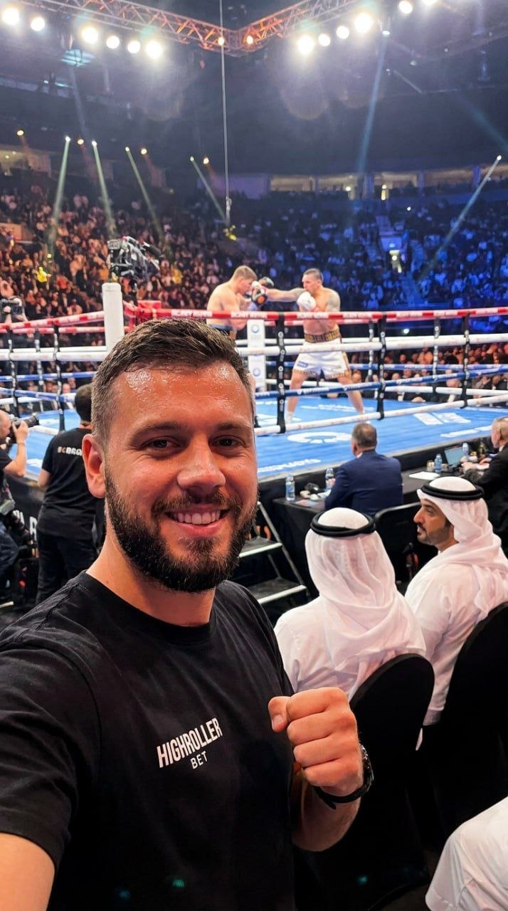 VIP member at a boxing event